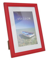 Ramka 15x21 cm Drewniana - kolor czerwony - AR15