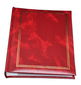 Album na 50 zdjęć w rozmiarze 15x21 cm 15x21/50 CLASSIC - Bordowy