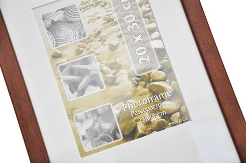 Drewniana Ramka na zdjęcia w formacie 20x30 cm - brązowa - VINCENT