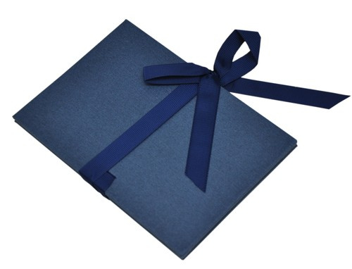 Album na zdjęcia harmonijka jamnik na 12 zdjęć w rozmiarze 10x15 cm  - LAPORELLO - granatowy