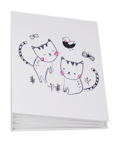 Album na 100 zdjęć do wsuwania w rozmiarze 10x15 cm - 10x15/100 CATS - Biały - kotki - klejony