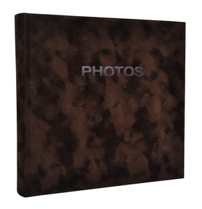 Album DECOR 217  na 200 zdjęć w formacie 10x15 cm - Ciemny brąz - miękki zamsz 