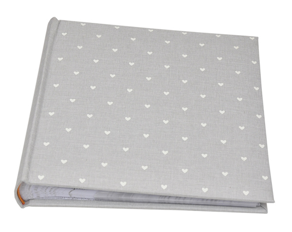 Album na 200 zdjęć do wsuwania w rozmiarze 10x15 cm - 10x15/200 Art 146 - Jasno Szary  - materiałowy - serduszka 