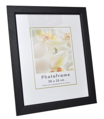 Drewniana Ramka na zdjęcia w formacie 28x35 cm - czarna 