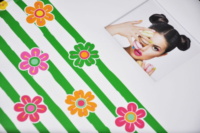 Album tradycyjny 50 kart - 5104 Shining Flowers - biało-zielony- Białe karty