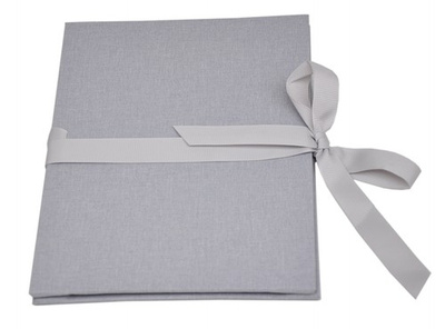 Album na zdjęcia harmonijka jamnik na 12 zdjęć w rozmiarze 13x18 cm -  LINEN ASH - Popielaty - materiał - płótno