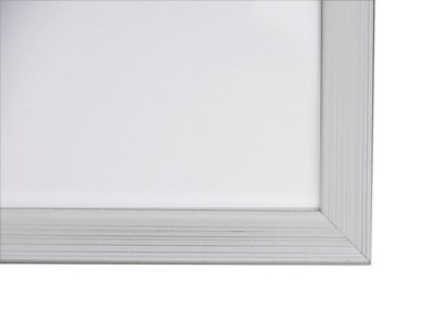 Ramka na zdjęcia w formacie 30x40cm - Srebrna - Milano - ramka z szybką z plexi