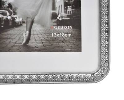 Metalowa ramka na zdjęcia w formacie 13x18 cm - kolor srebrny - RM3157NS - Srebrna - Solidna