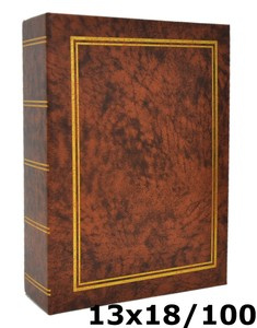 Album na 100 zdjęć w rozmiarze 13x18 cm CLASSIC- brązowy