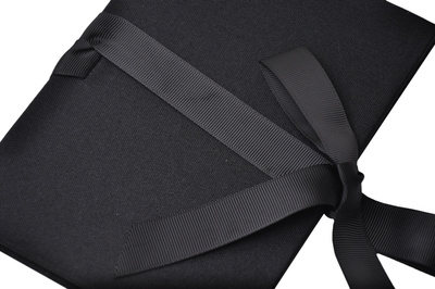 Album na zdjęcia harmonijka jamnik na 12 zdjęć w rozmiarze 10x15 cm -  LINEN BLACK - Czarny - materiał - płótno