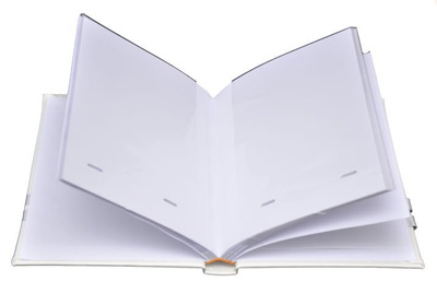 Album na zdjęcia na 50 zdjęć w rozmiarze 15x21 cm - CLEAN WHITE - biały