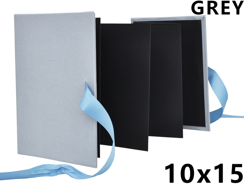 Album na zdjęcia harmonijka jamnik na 12 zdjęć w rozmiarze 10x15 cm -  BENE GREY - Szary - materiał - płótno