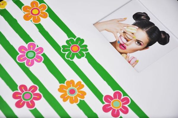 Album tradycyjny 50 kart - 5104 Shining Flowers - biało-zielony- Białe karty