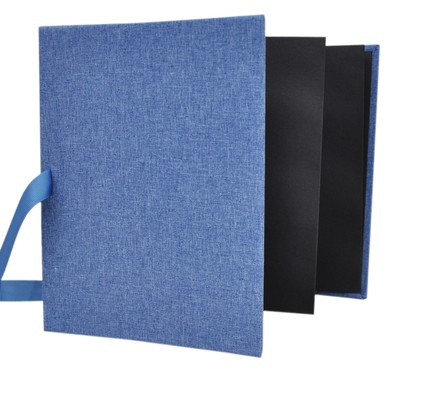 Album na zdjęcia harmonijka jamnik na 12 zdjęć w rozmiarze 10x15 cm -  LINEN BLUE  - Niebieski - materiał - płótno